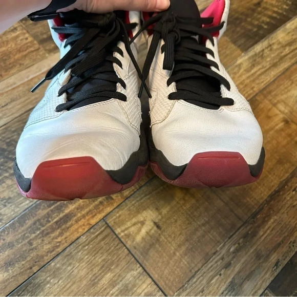 Nike Air Jordan Lift Off Men’s 10 Basketball Shoe‎ White/Black/Red AR4430-106 - Picture 7 of 12